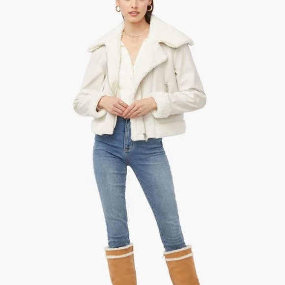 JustFab faux leather & sherpa aviator bonded jacket - Picture 2 of 5